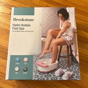 Brookstone Hydro Bubble Foot Spa
